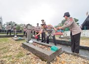 Peringatan Hari Bhayangkara ke-79, Polda Sultra Laksanakan Ziarah di Taman Makam Pahlawan Watubangga