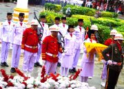 Paskibraka Konawe Tampil Gemilang, Bendera Merah Putih Berkibar Megah di Tengah Hujan