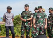 Bupati Konut Dampingi Danpus Penerbad Tinjau Pembangunan Lanudad Konasara, Hadirkan Potensi Ekonomi Baru
