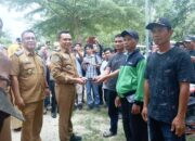 Pemkab Konawe Salurkan Bantuan Alsintan, Bupati Konawe Tegaskan Alsintan Tidak Boleh Dialihfungsikan atau Diperjualbelikan