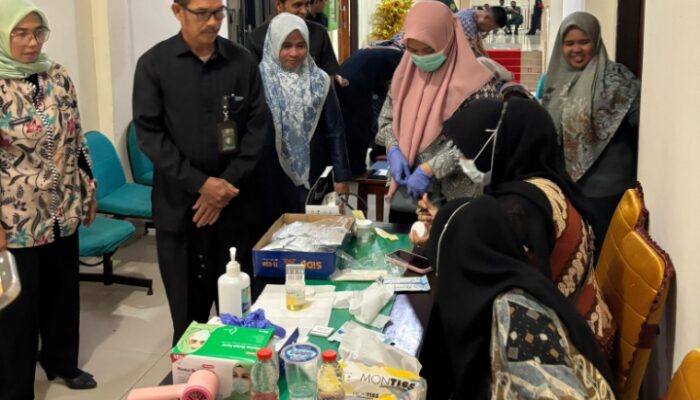 Pengadilan Agama Unaaha Lakukan Kegiatan Tes Narkoba